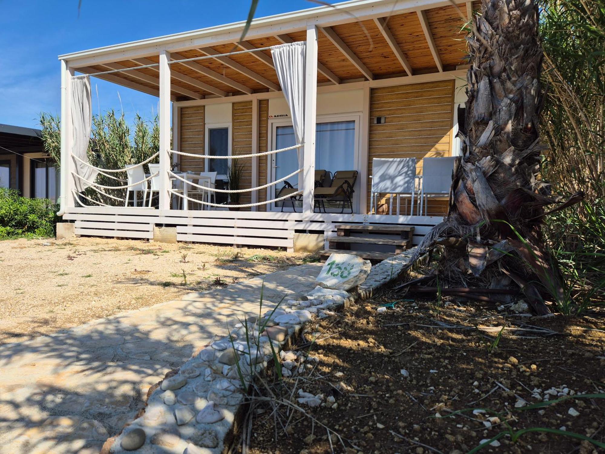 Luxury Mobile Moonwalk Terra Park Spiritos, Pag Island , Kolan, Novalja Campsite Kolan